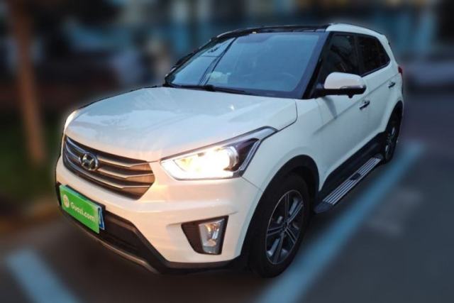 Used Hyundai ix25 2015 2.0L Automatic 4x4 Deluxe DLX