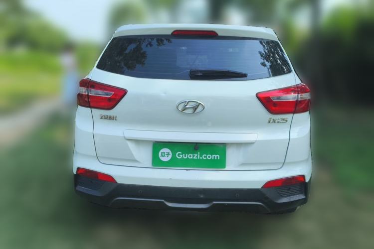 Used Hyundai ix25 2015 1.6L Automatic Two-Wheel Drive Smart GLS Trim Rear