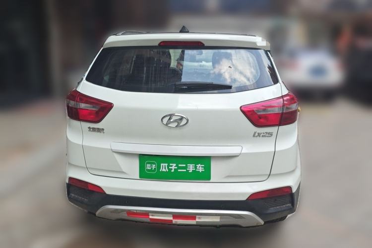 Used Hyundai ix25 2015 1.6L Automatic Two-Wheel Drive Smart GLS Trim Rear