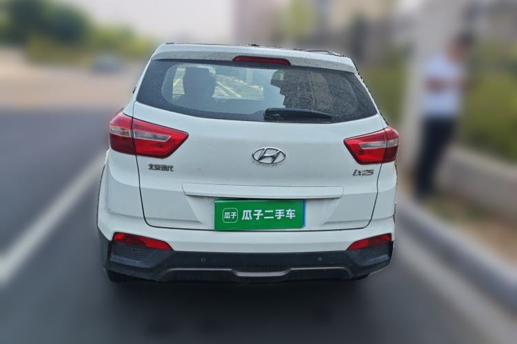 Used Hyundai ix25 2015 1.6L Automatic Two-Wheel Drive Smart GLS Trim Rear