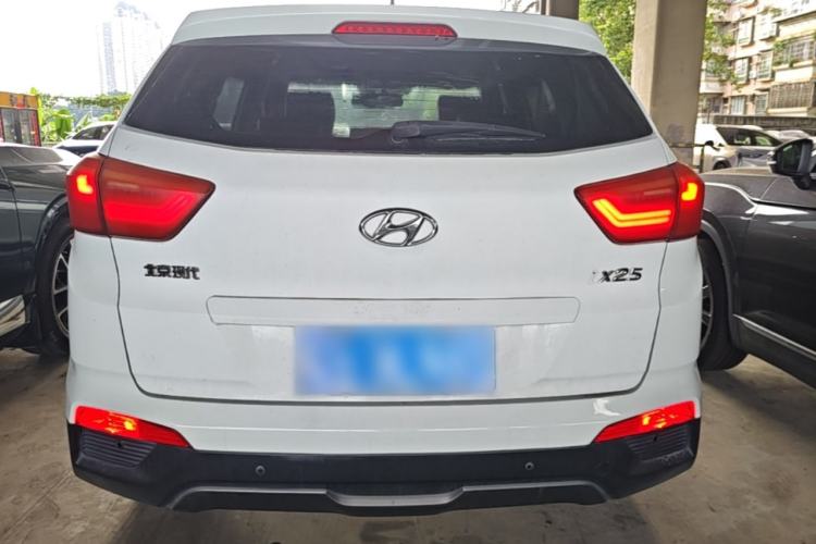 Used Hyundai ix25 2015 1.6L Automatic Two-Wheel Drive Smart GLS Trim Rear