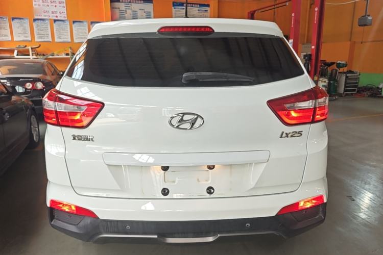 Used Hyundai ix25 2015 1.6L Automatic Two-Wheel Drive Smart GLS Trim Rear