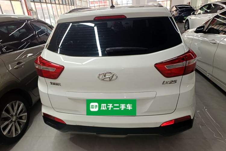 Used Hyundai ix25 2015 1.6L Automatic Two-Wheel Drive Smart GLS Trim Rear