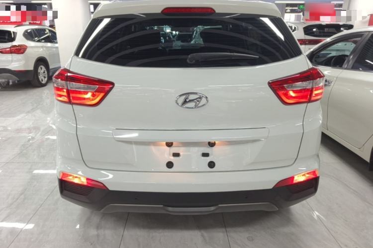 Used Hyundai ix25 2015 1.6L Automatic Two-Wheel Drive Smart GLS Trim Rear
