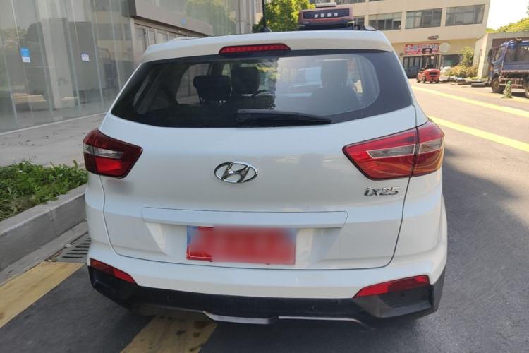 Used Hyundai ix25 2015 1.6L Automatic Two-Wheel Drive Smart GLS Trim Rear