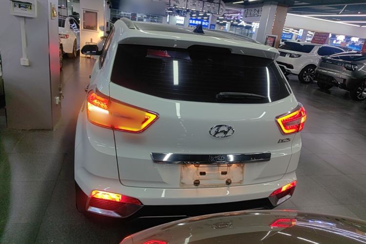 Used Hyundai ix25 2015 1.6L Automatic Two-Wheel-Drive Deluxe DLX Model Rear