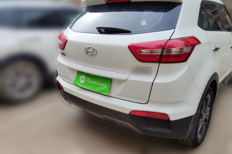 Used Hyundai ix25 2015 1.6L Automatic Two-Wheel-Drive Deluxe DLX Model Rear