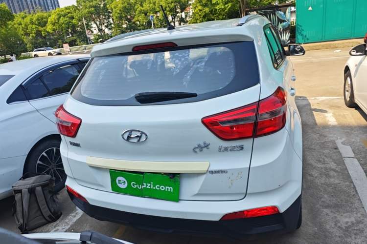 Used Hyundai ix25 2015 1.6L Manual Two-Wheel Drive Fashionable GS Model Rear