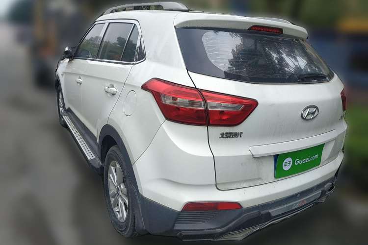 Used Hyundai ix25 2015 1.6L Manual Two-Wheel Drive Fashionable GS Model Rear Left 45 Deg