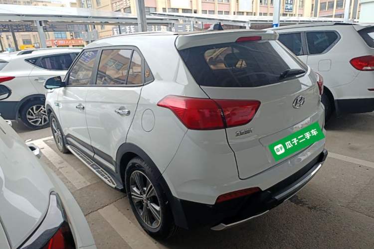 Used Hyundai ix25 2015 1.6L Automatic Two-Wheel Drive Smart GLS Trim Rear Left 45 Deg