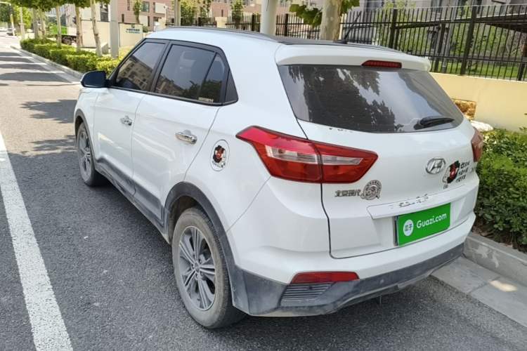 Used Hyundai ix25 2015 1.6L Automatic Two-Wheel Drive Smart GLS Trim Rear Left 45 Deg