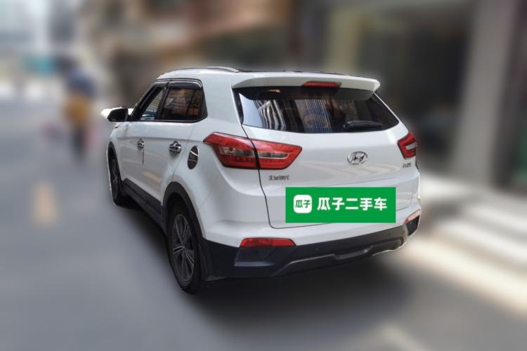 Used Hyundai ix25 2015 1.6L Automatic Two-Wheel-Drive Deluxe DLX Model Rear Left 45 Deg
