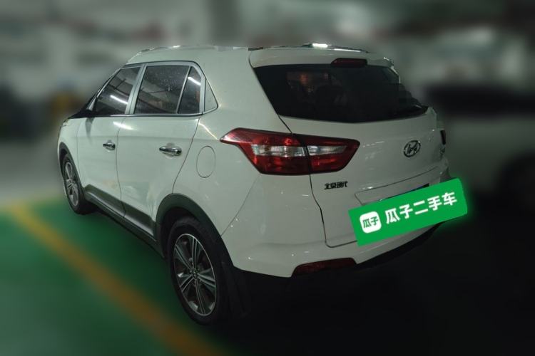 Used Hyundai ix25 2015 1.6L Automatic Two-Wheel Drive Smart GLS Trim Rear Left 45 Deg