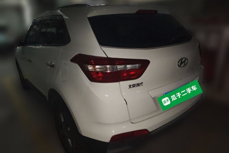 Used Hyundai ix25 2015 1.6L Automatic Two-Wheel Drive Smart GLS Trim Rear Left 45 Deg