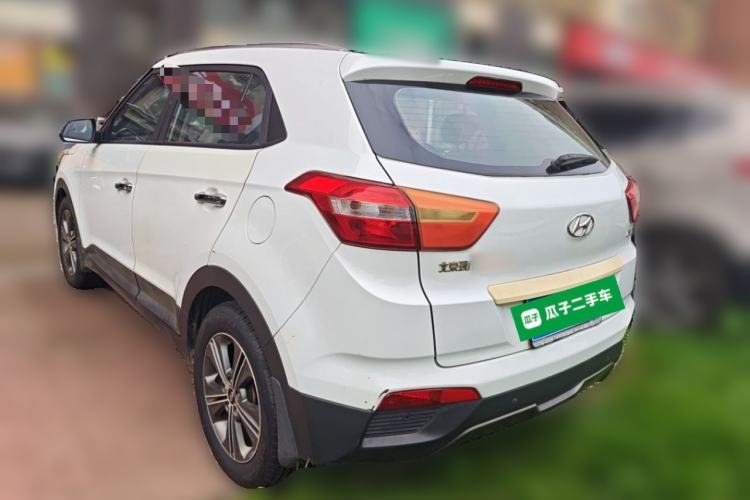 Used Hyundai ix25 2015 1.6L Automatic Two-Wheel Drive Smart GLS Trim Rear Left 45 Deg