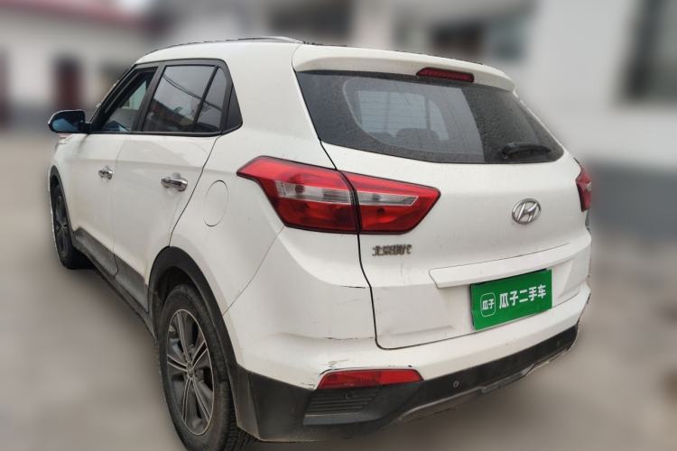 Used Hyundai ix25 2015 1.6L Automatic Two-Wheel Drive Smart GLS Trim Rear Left 45 Deg