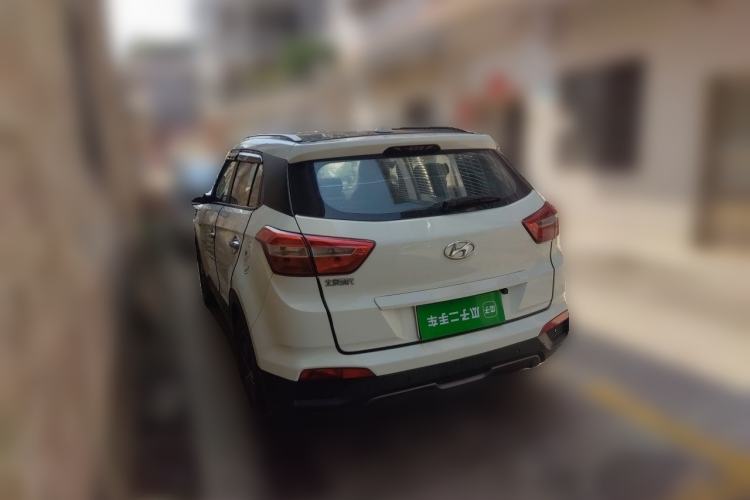 Used Hyundai ix25 2015 1.6L Automatic Two-Wheel Drive Smart GLS Trim Rear Left 45 Deg