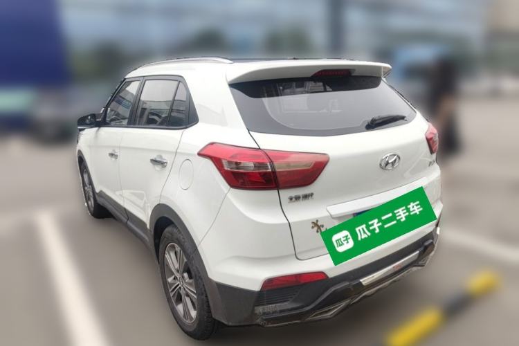 Used Hyundai ix25 2015 1.6L Automatic Two-Wheel Drive Smart GLS Trim Rear Left 45 Deg