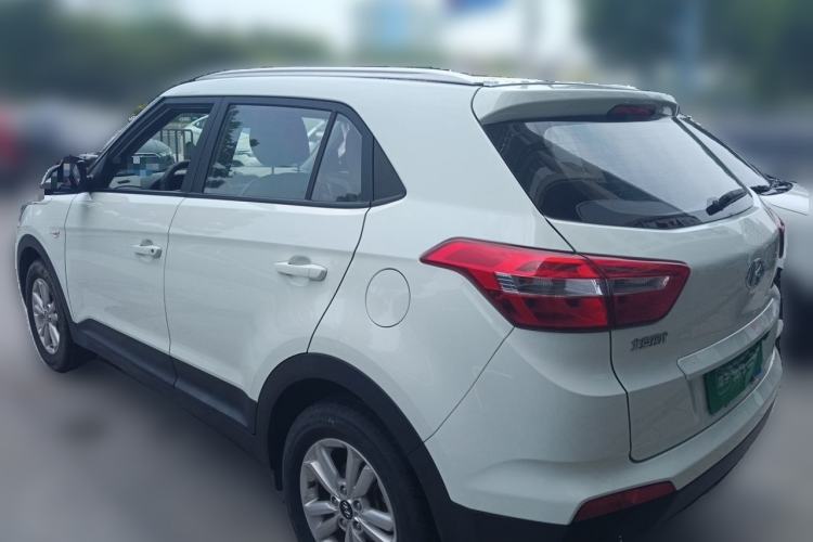 Used Hyundai ix25 2015 1.6L Manual Two-Wheel Drive Fashionable GS Model Rear Left 45 Deg