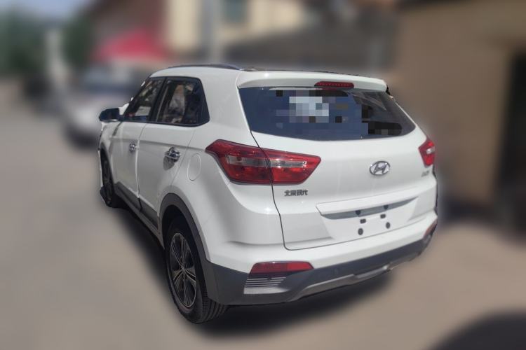 Used Hyundai ix25 2015 1.6L Automatic Two-Wheel Drive Smart GLS Trim Rear Left 45 Deg