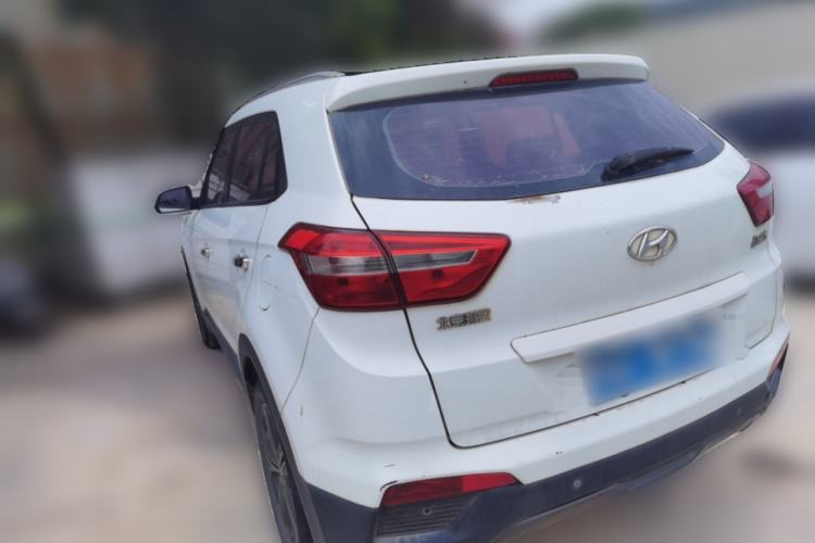 Used Hyundai ix25 2015 1.6L Automatic Two-Wheel Drive Smart GLS Trim Rear Left 45 Deg