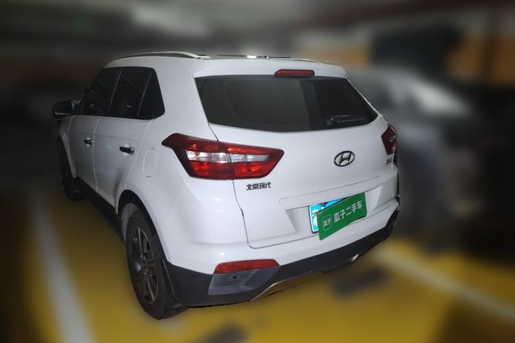 Used Hyundai ix25 2015 1.6L Automatic Two-Wheel Drive Smart GLS Trim Rear Left 45 Deg