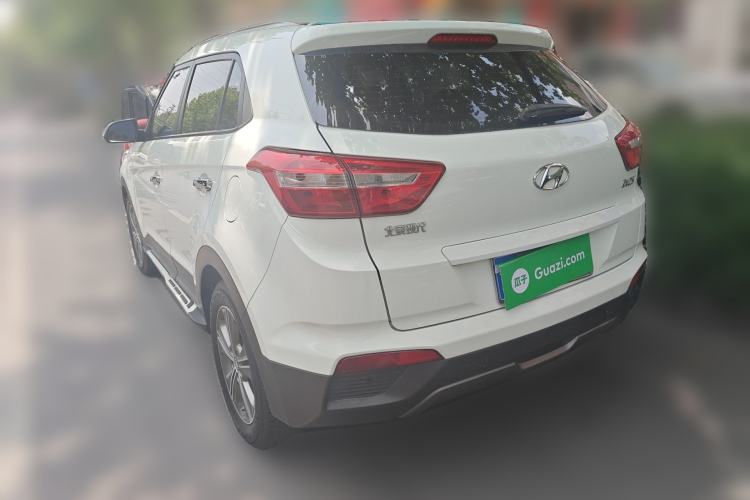 Used Hyundai ix25 2015 1.6L Automatic Two-Wheel Drive Smart GLS Trim Rear Left 45 Deg