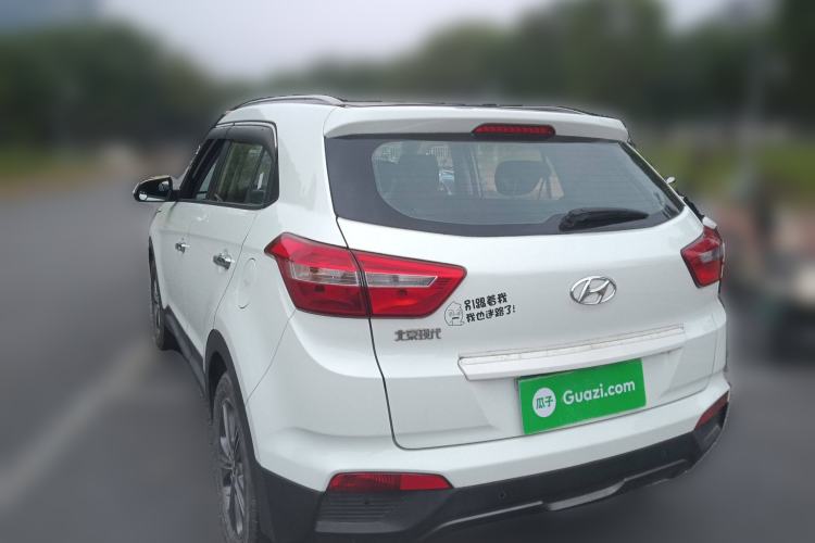 Used Hyundai ix25 2015 1.6L Automatic Two-Wheel Drive Smart GLS Trim Rear Left 45 Deg