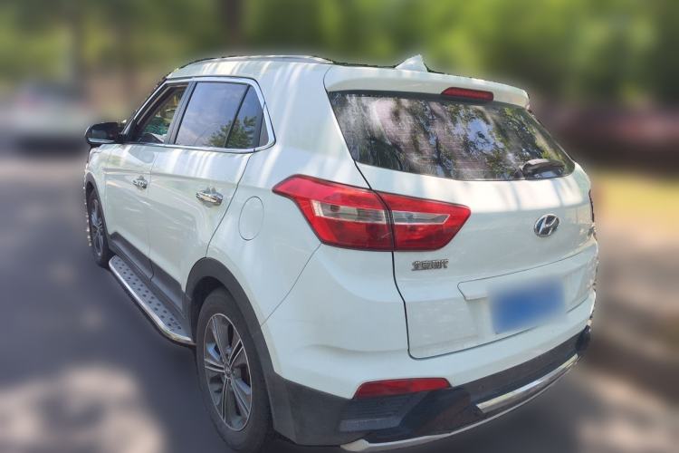 Used Hyundai ix25 2015 1.6L Automatic Two-Wheel Drive Smart GLS Trim Rear Left 45 Deg