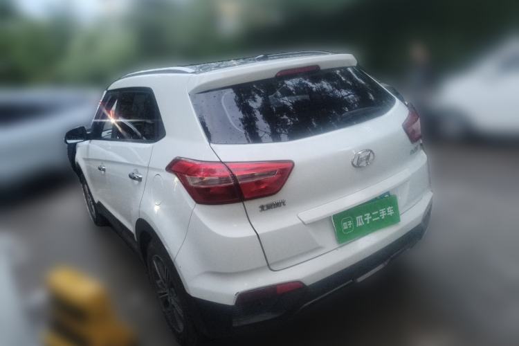 Used Hyundai ix25 2015 1.6L Automatic Two-Wheel Drive Smart GLS Trim Rear Left 45 Deg