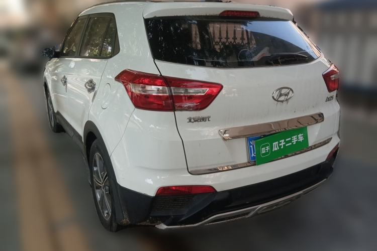 Used Hyundai ix25 2015 1.6L Automatic Two-Wheel Drive Smart GLS Trim Rear Left 45 Deg