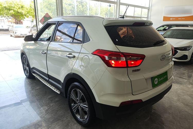 Used Hyundai ix25 2015 1.6L Automatic Two-Wheel Drive Smart GLS Trim Rear Left 45 Deg