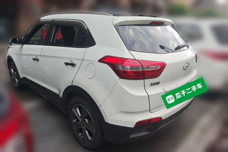 Used Hyundai ix25 2015 1.6L Automatic Two-Wheel Drive Smart GLS Trim Rear Left 45 Deg