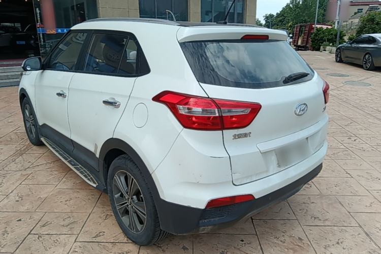Used Hyundai ix25 2015 1.6L Automatic Two-Wheel Drive Smart GLS Trim Rear Left 45 Deg