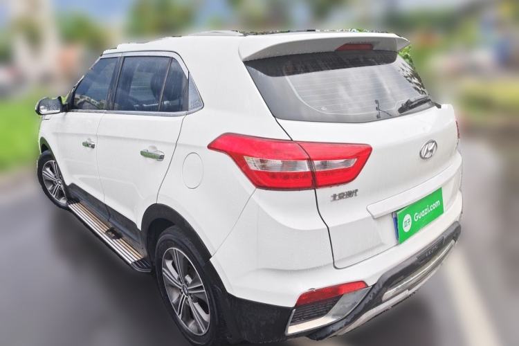 Used Hyundai ix25 2015 1.6L Automatic Two-Wheel-Drive Deluxe DLX Model Rear Left 45 Deg
