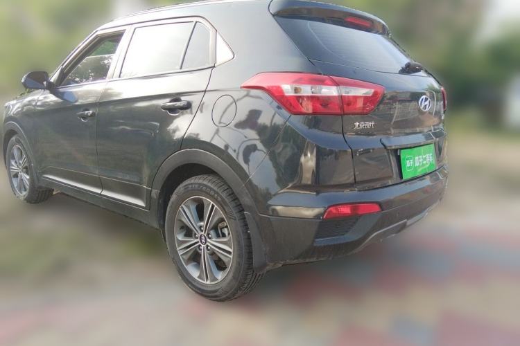 Used Hyundai ix25 2015 1.6L Automatic Two-Wheel Drive Smart GLS Trim Rear Left 45 Deg