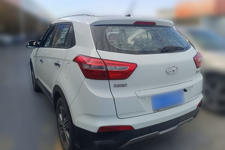 Used Hyundai ix25 2015 1.6L Automatic Two-Wheel Drive Smart GLS Trim Rear Left 45 Deg