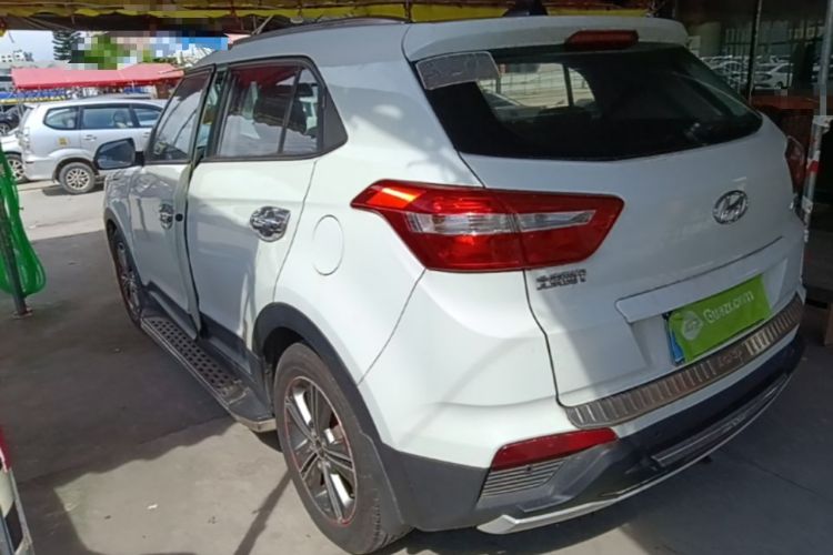 Used Hyundai ix25 2015 1.6L Automatic Two-Wheel Drive Smart GLS Trim Rear Left 45 Deg