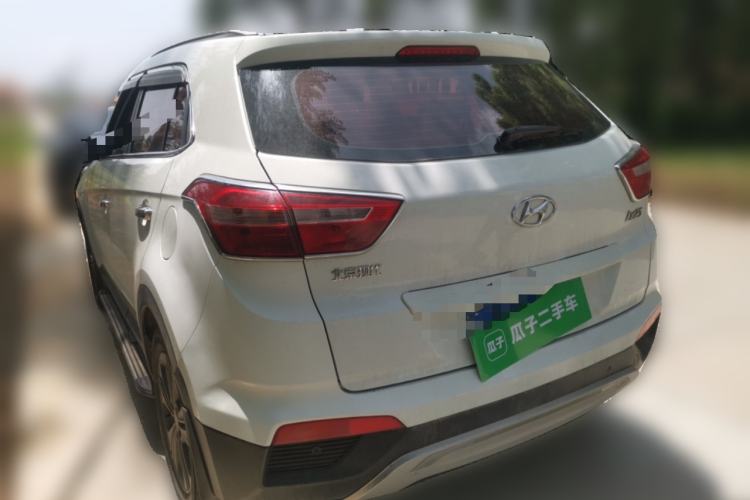 Used Hyundai ix25 2015 1.6L Automatic Two-Wheel Drive Smart GLS Trim Rear Left 45 Deg