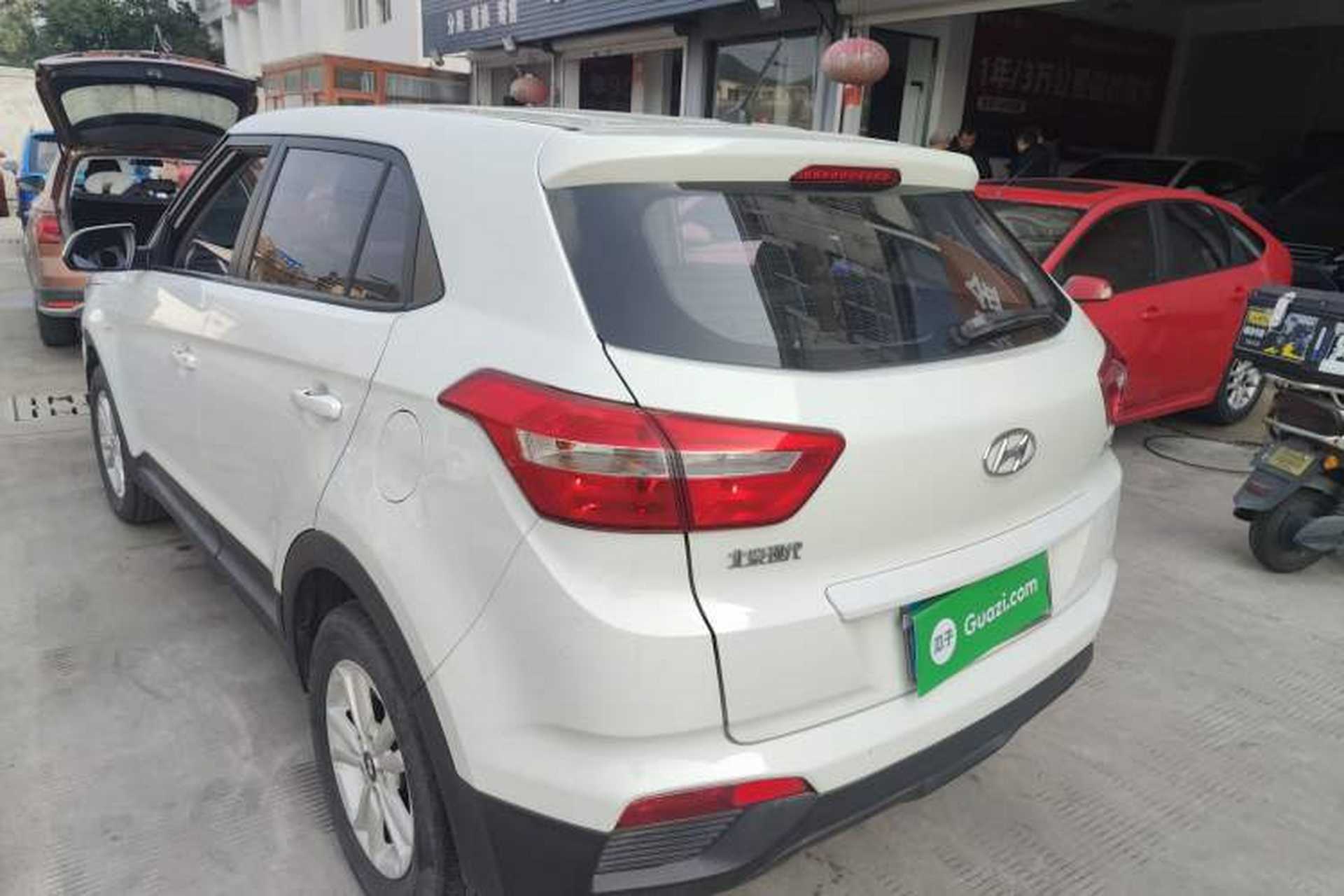 Used Hyundai ix25 2015 1.6L Manual Two-Wheel Drive Fashionable GS Model Rear Left 45 Deg