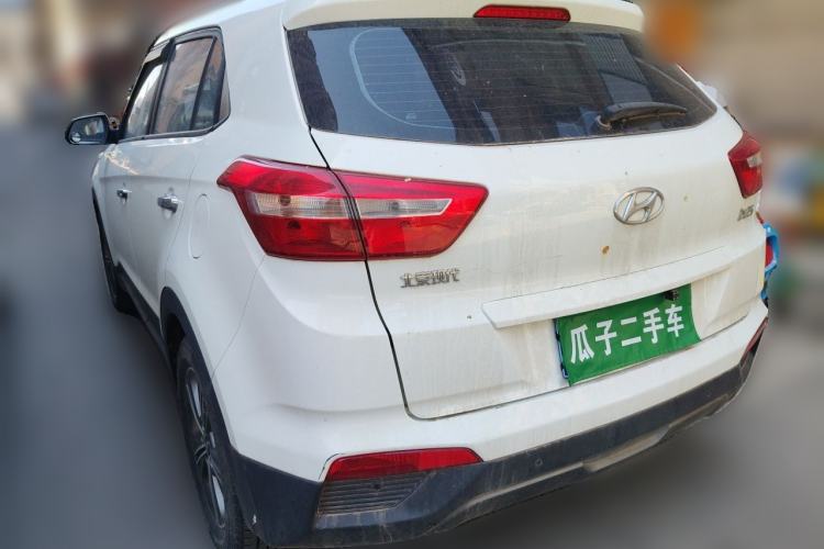 Used Hyundai ix25 2015 1.6L Automatic Two-Wheel Drive Smart GLS Trim Rear Left 45 Deg