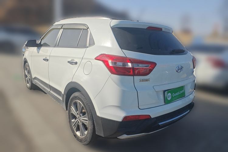 Used Hyundai ix25 2015 1.6L Automatic Two-Wheel Drive Smart GLS Trim Rear Left 45 Deg