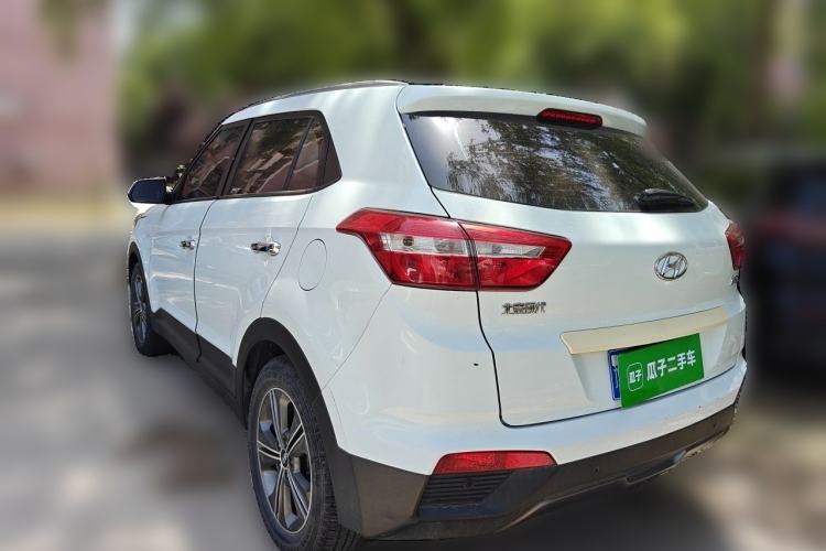 Used Hyundai ix25 2015 1.6L Automatic Two-Wheel Drive Smart GLS Trim Rear Left 45 Deg
