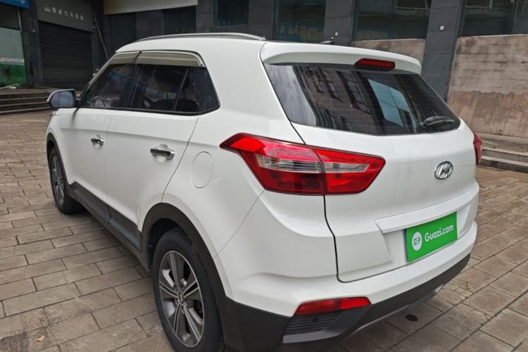 Used Hyundai ix25 2015 1.6L Automatic Two-Wheel Drive Smart GLS Trim Rear Left 45 Deg