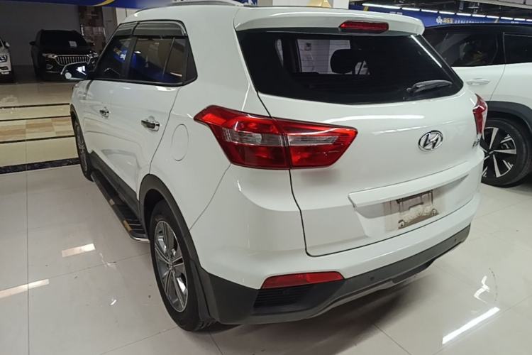 Used Hyundai ix25 2015 1.6L Automatic Two-Wheel Drive Smart GLS Trim Rear Left 45 Deg