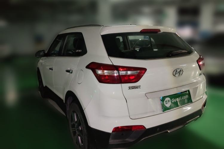 Used Hyundai ix25 2015 1.6L Automatic Two-Wheel Drive Smart GLS Trim Rear Left 45 Deg