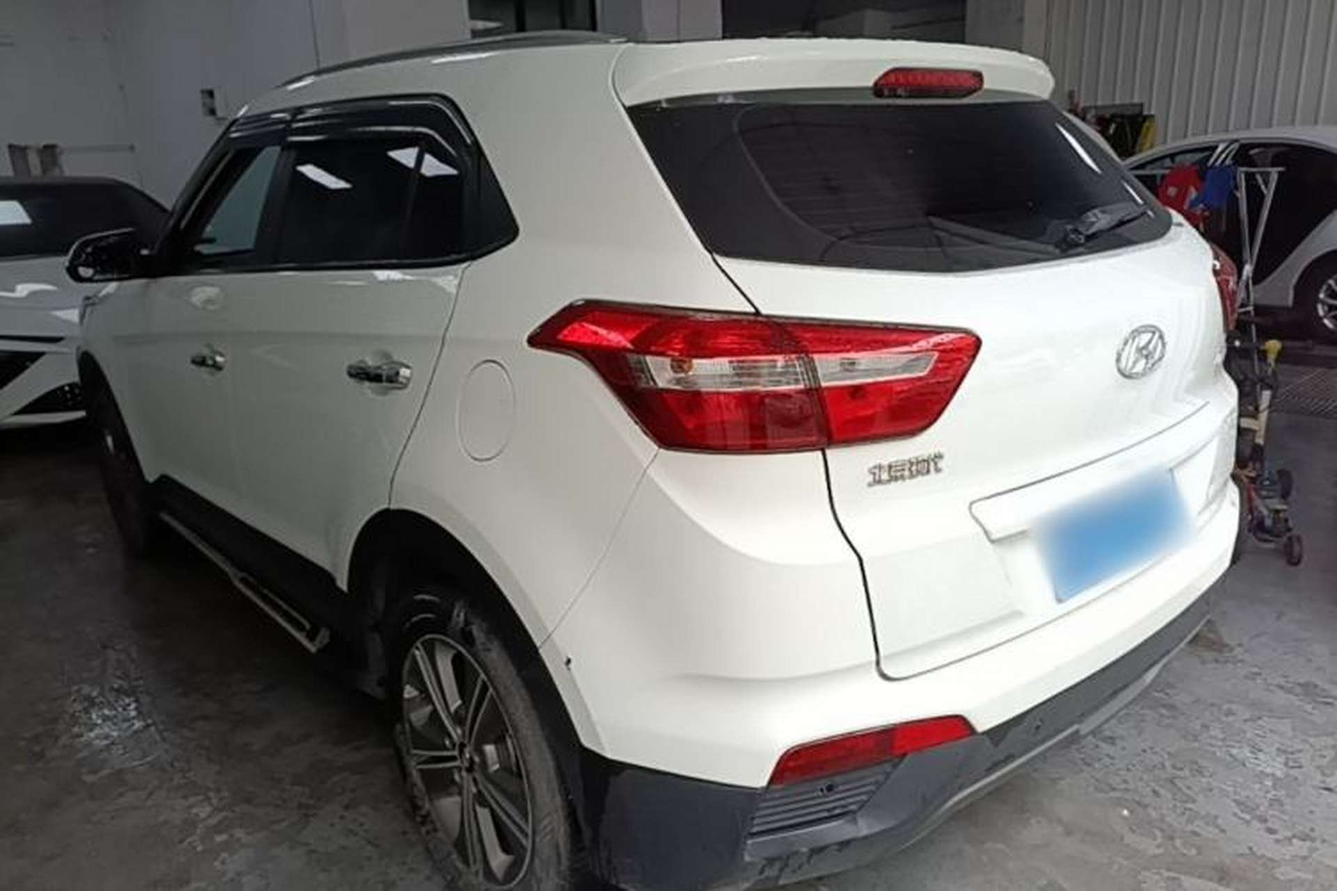 Used Hyundai ix25 2015 1.6L Automatic Two-Wheel Drive Smart GLS Trim Rear Left 45 Deg