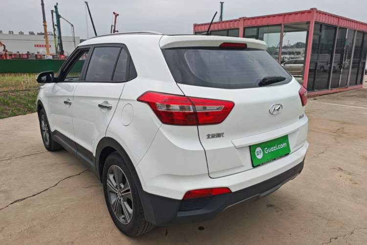 Used Hyundai ix25 2015 1.6L Automatic Two-Wheel Drive Smart GLS Trim Rear Left 45 Deg