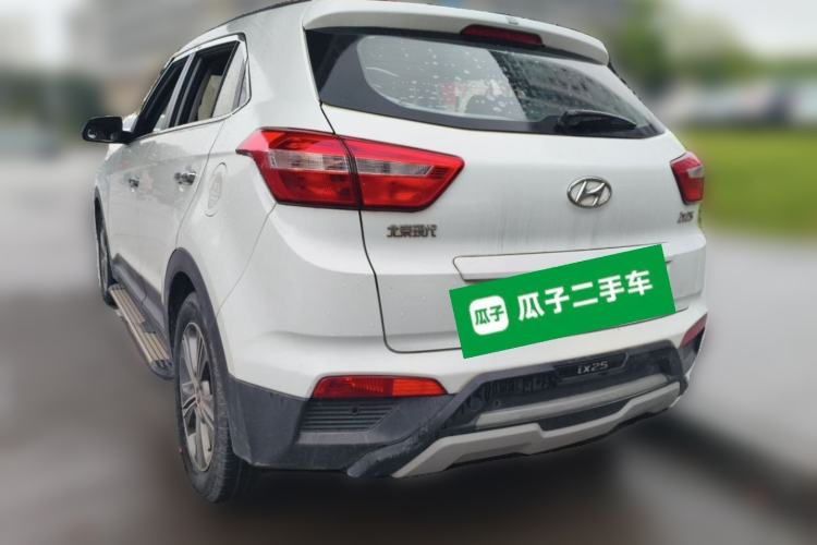 Used Hyundai ix25 2015 1.6L Automatic Two-Wheel Drive Smart GLS Trim Rear Left 45 Deg