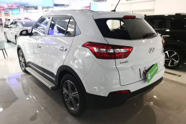 Used Hyundai ix25 2015 1.6L Automatic Two-Wheel Drive Smart GLS Trim Rear Left 45 Deg